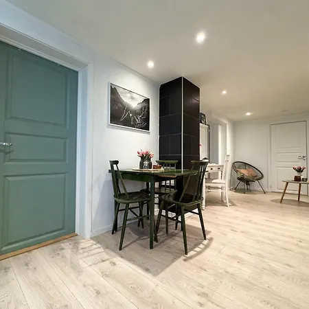 Your Secret Aurora Viewpoint In - Live Like A Local